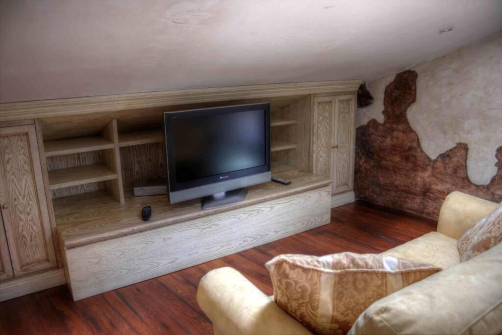Apartament Santa Maria Ad Valetudinarium Abbadia San Salvator Zewnętrze zdjęcie