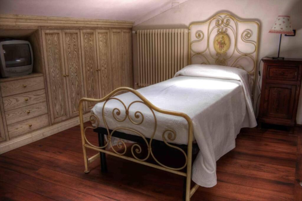Apartament Santa Maria Ad Valetudinarium Abbadia San Salvator Zewnętrze zdjęcie